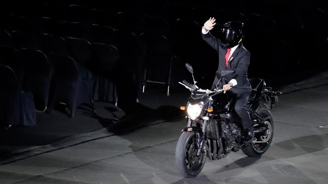 Diminta Urus Negara, Jokowi Jangan Banyak Gaya!