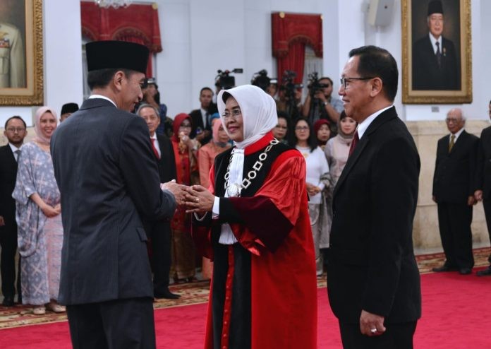 Jabat Hakim MK, Enny Nurbaningsih Resmi Ganti Maria Farida