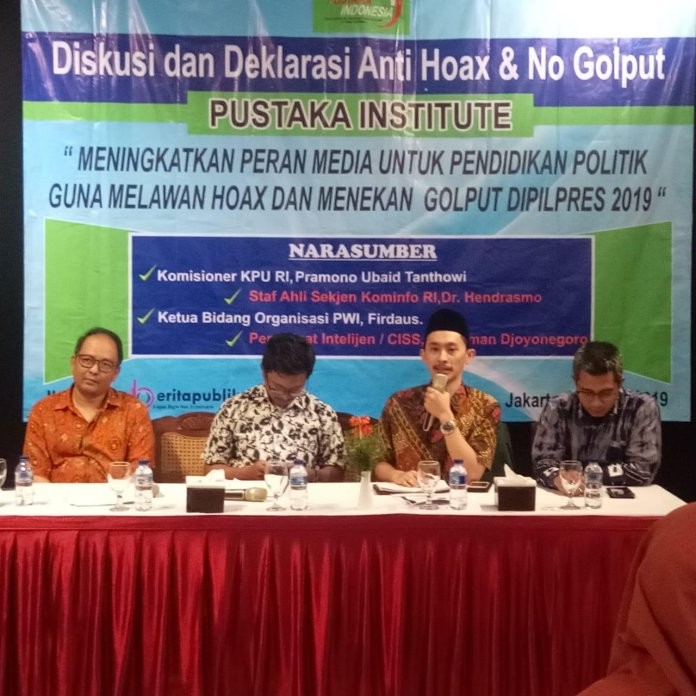 Tekan Hoax Dengan Pendidikan Politik Media