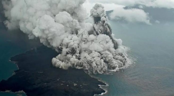 Status Anak Gunung Krakatau Naik Jadi Siaga