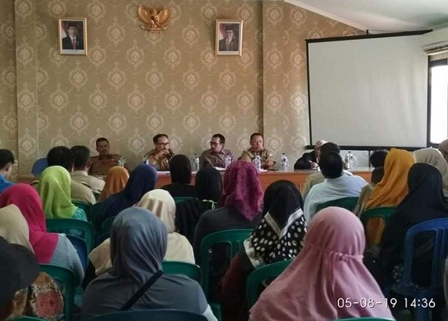 Miris, Ratusan Calon Siswa di Bekasi Terancam Gagal Sekolah