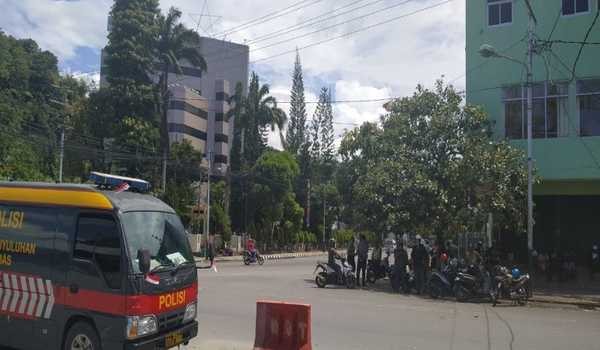 Situasi Mencekam, Aktivitas Masyarakat Jayapura Lumpuh