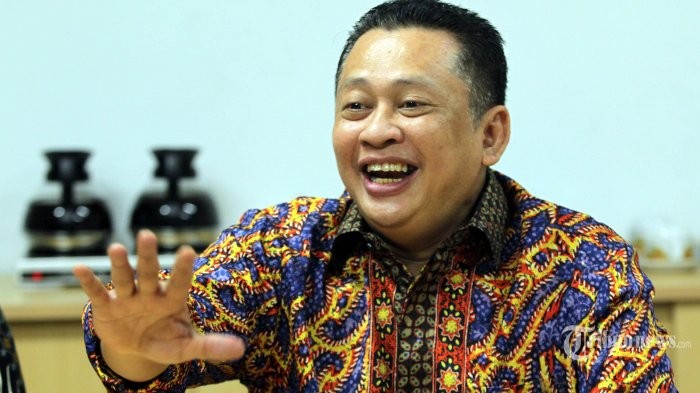 Ketua DPR Ajak Milenial Papua Gelorakan Semangat Membangun Daerahnya
