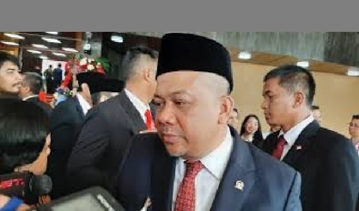 Fahri Sarankan KPAI Urus Anak Jalanan dan Putus Sekolah Saja