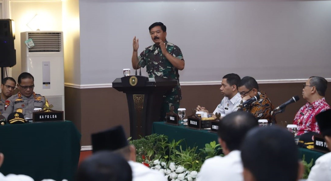Panglima TNI Pimpin Rakor Penanggulangan dan Pencegahan Karhutla di Riau