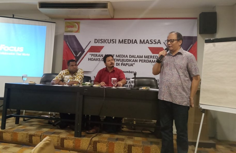 Hoax dan Rasisme Sangat Berbahaya