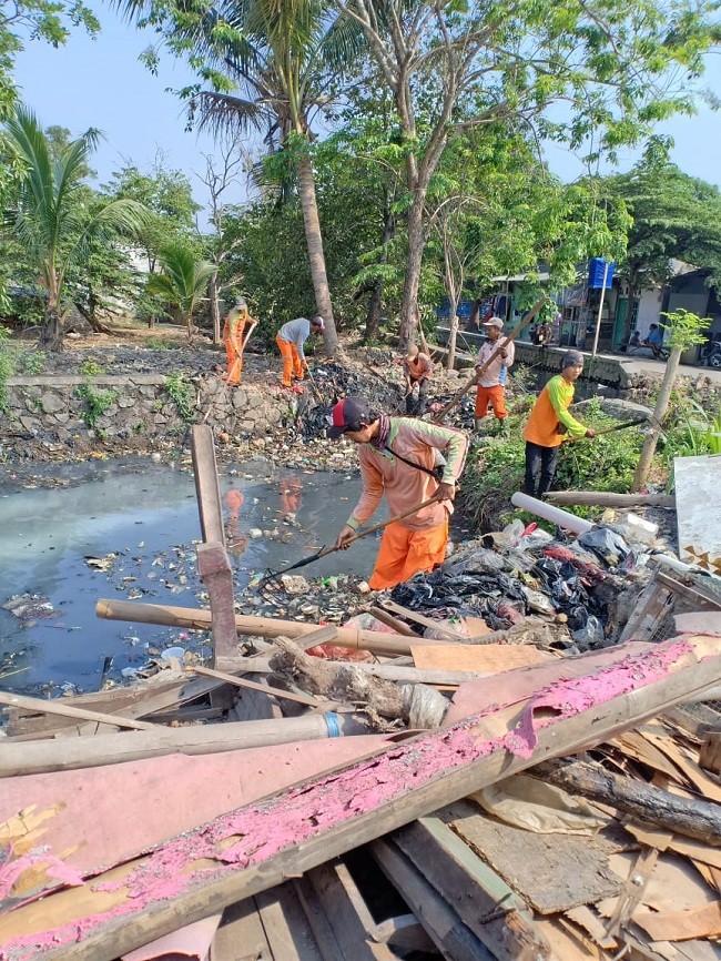 Diinstruksi Plh Kepala DLH, Sampah Di Bekasi Ludes