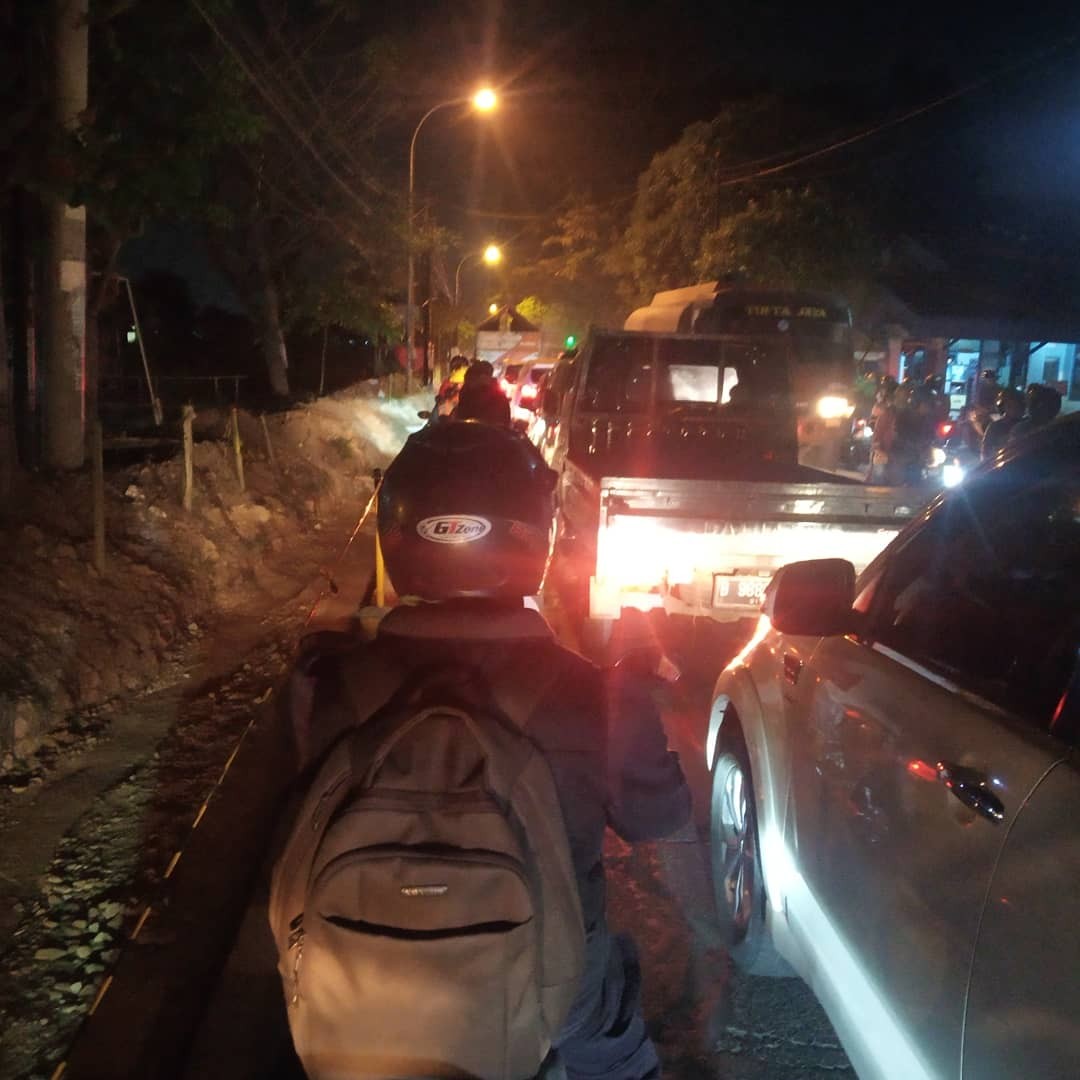 Ada Perbaikan, Jalan Perjuangan Macet Total