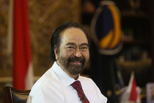 Viral Video Dicuekin Megawati, Surya Paloh: Hahaha