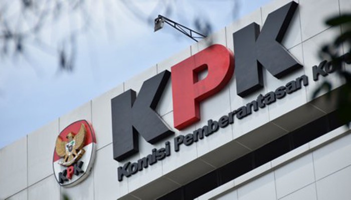 Emil Salim Cs Dukung Presiden Keluarkan Perppu KPK