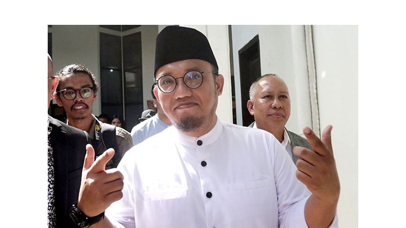 Kata Dahnil Anzar, Surya Paloh yang Mengundang Prabowo
