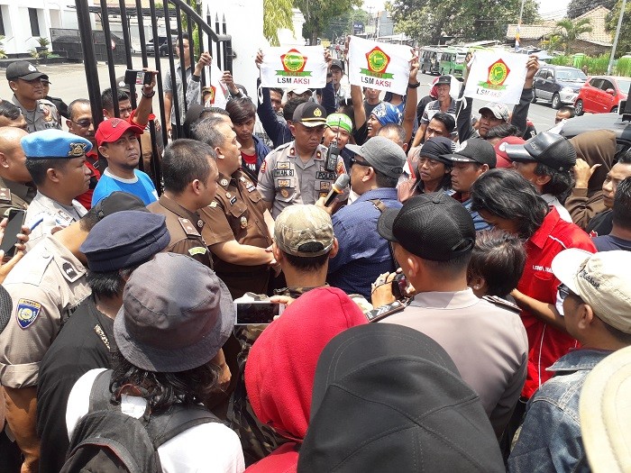Banyak Kasus Mengendap, LSM AKSI Geruduk Kantor Kejari Subang