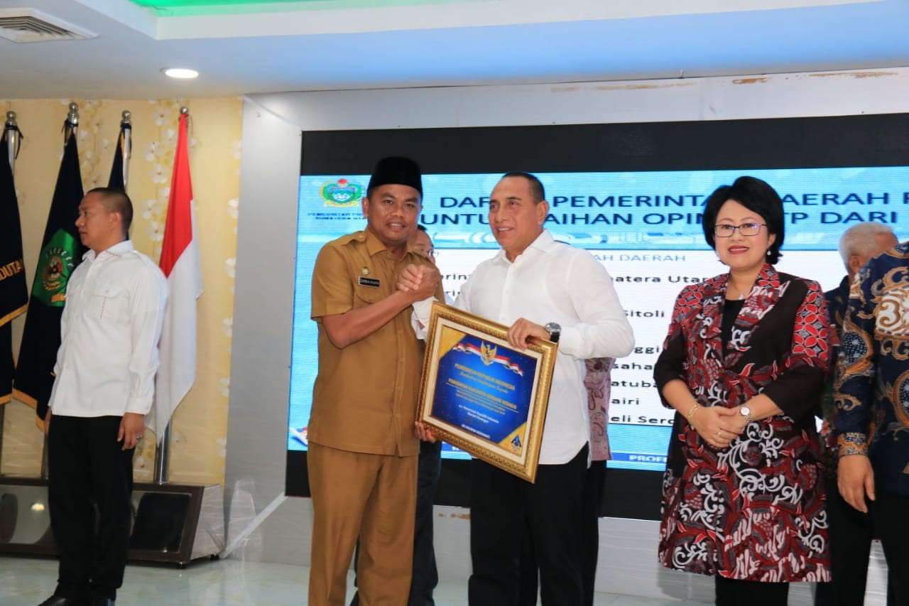 Sergai Terima Penghargan Dari Kementerian Keuangan RI