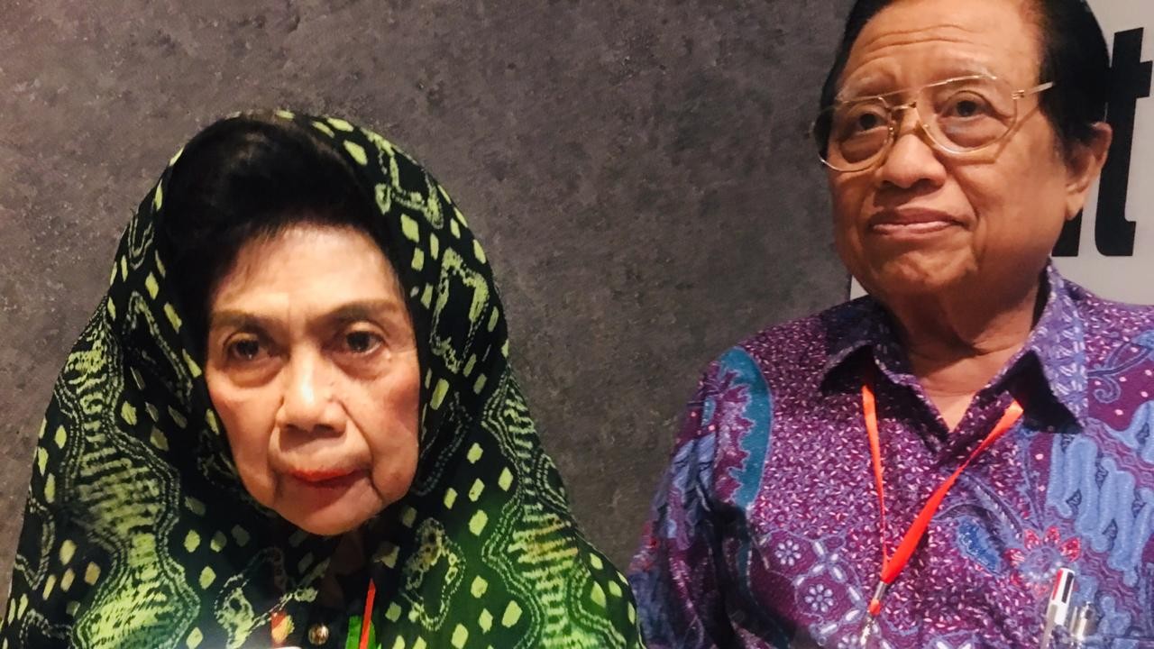 Hampir Tiap Orang Alami Katarak, Ini Pesan Dokter Spesialis Mata Surabaya Eye Clinic