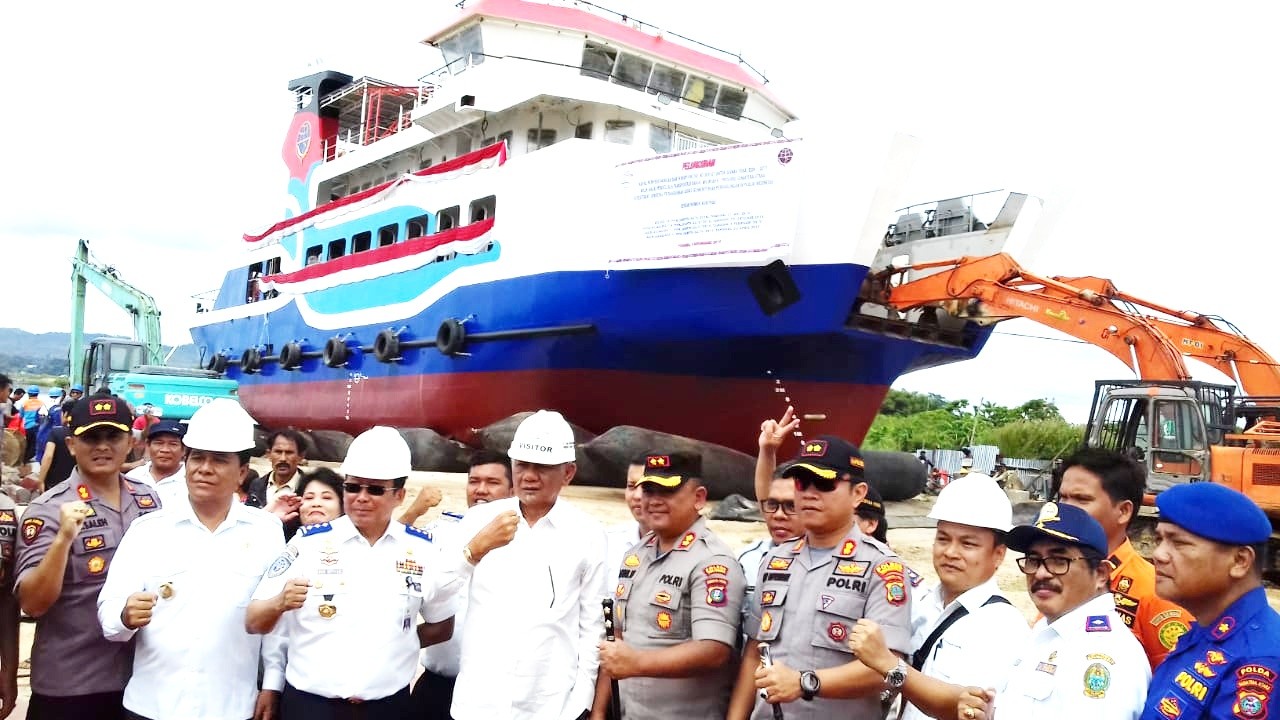 "Dukung Padiwisata Danau Toba" Kemenhub Luncurkan Lagi Kapal Ro-Ro II Rute Balige-Onanrunggu