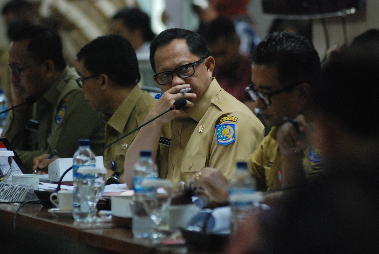 Mendagri: Sistem yang Ada Membuat Kepala Daerah Lakukan Korupsi