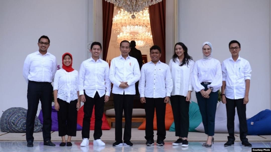 Staf Khusus Milenial Jokowi Diingatkan Jangan Cuma Jadi Aksesori