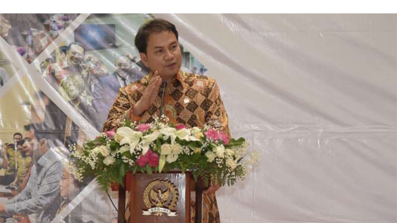 Melahirkan Generasi yang Beradab