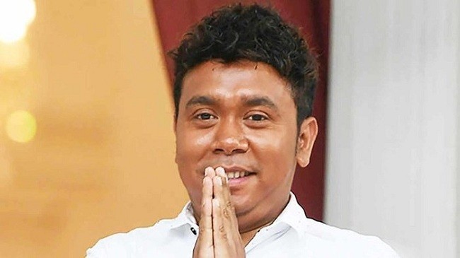 Soal 'Kubu Sebelah', Stafsus Milenial Jokowi Diingatkan Hati-hati Berkomentar