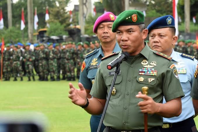Pangdam Jaya Minta Foto 2 TNI Korban Ledakan Monas Tak Disebar