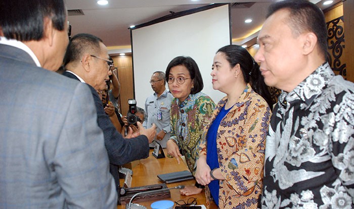 Rapat Konsultasi Pimpinan DPR Dengah Menkeu