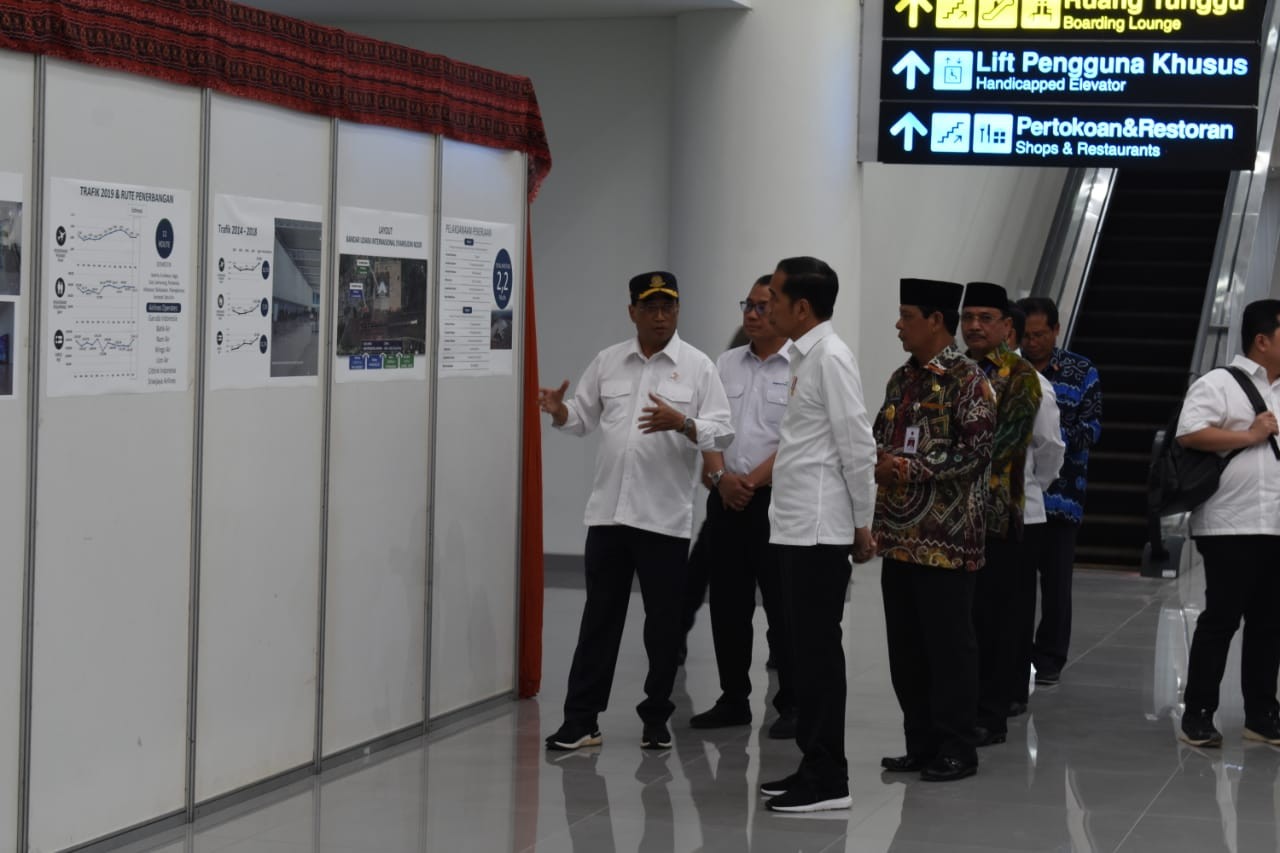 Presiden Jokowi : Terminal Baru Bandara Syamsudin Noor Patut Dibanggakan