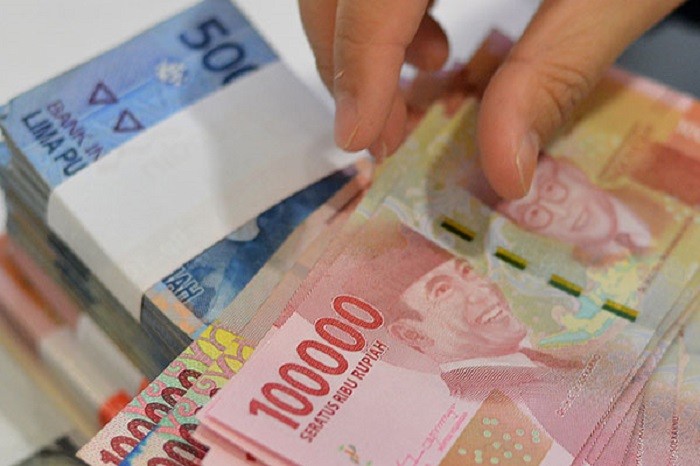 Di Tengah Gejolak Timur Tengah, Rupiah Ditutup Menguat