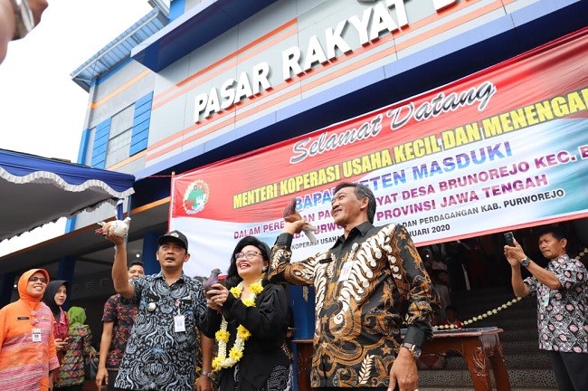 Kemenkop: Pasar Rakyat Brunorejo Direvitalisasi Harapannya KUMKM Makin Diberdayakan