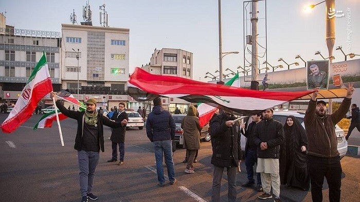 Warga Iran Gembira IRGC Serang Pangkalan Militer AS di Irak
