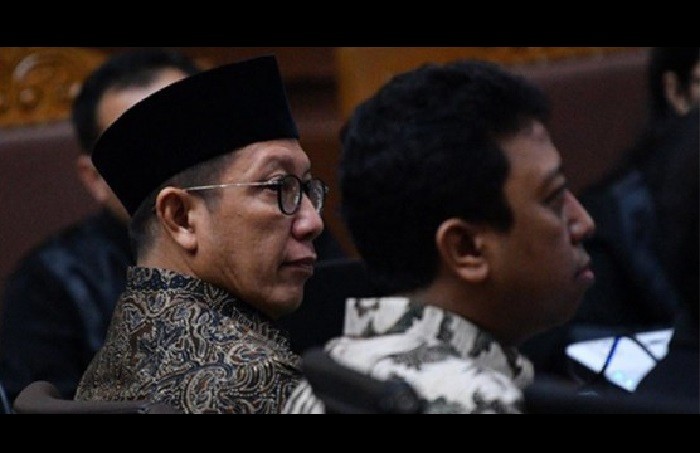 Tok...Romahurmuziy Divonis 2 Tahun Penjara