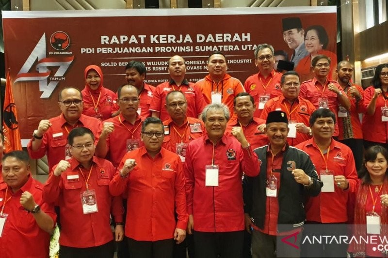 Diterpa Serangan Politik, Hasto: PDIP Perkuat Persatuan dengan Rakyat