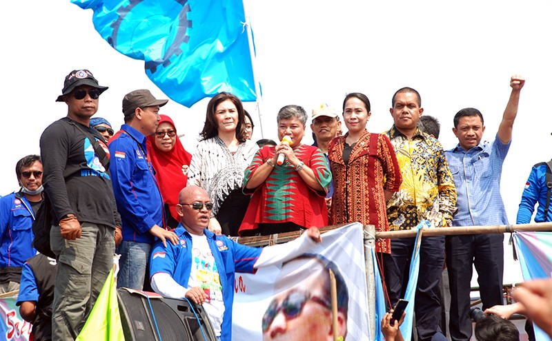 Komisi IX DPR Temui Demo Buruh