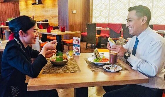 Menu Istimewa Hotel Santika Pandegiling di Bulan Februari, Nasi Mangkuk Ikan Bakar Pesmol