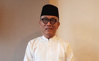 Pancasila : Stempel atau Manifestasi ?