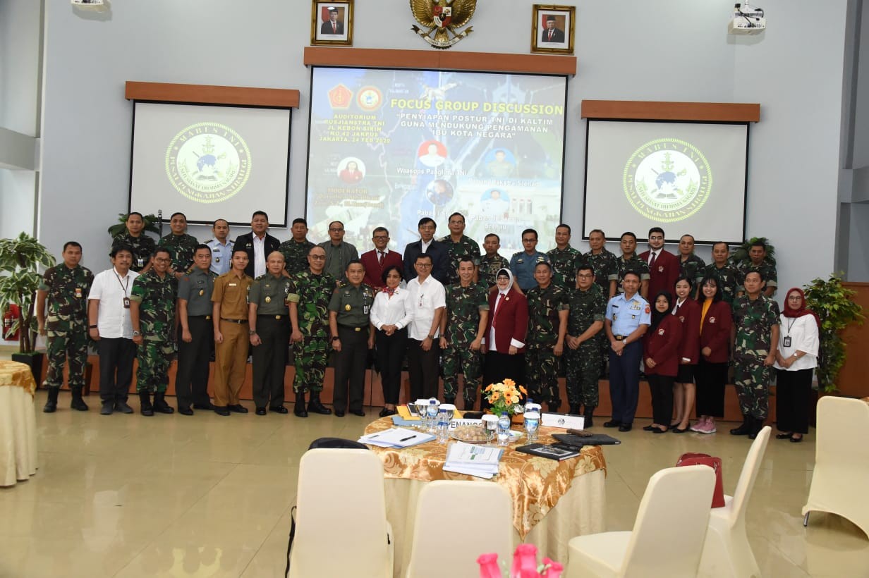 Kapusjianstra TNI Buka FGD Penyiapan Postur TNI di Kalimantan Timur