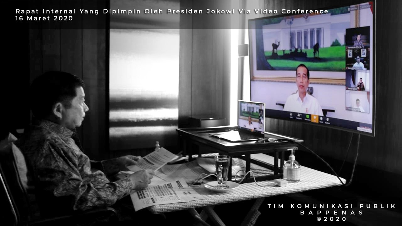 Antisipasi Virus Corona, Menteri PPN/Bappenas Rapat Dengan Presiden Joko Widodo Lewat Video Conference