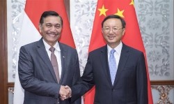 Maju Tak Gentar Membela China