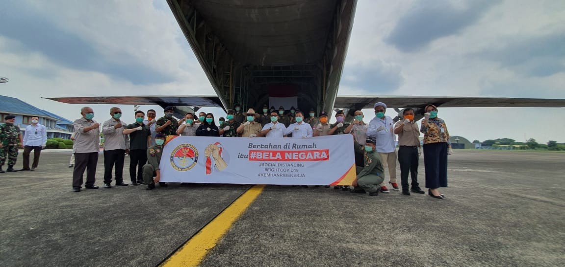 Panglima TNI Dampingi Menhan RI Terima Alat Kesehatan dari RRT