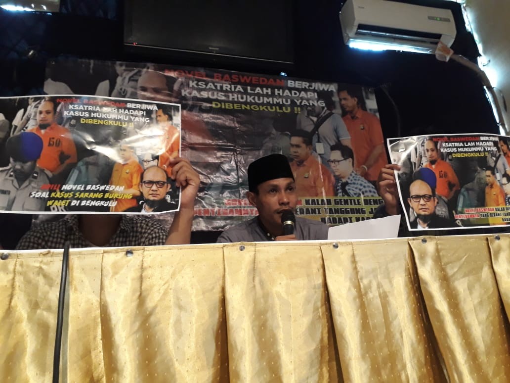 Ancam Datangi Sidang, Aktivis Minta Novel Gentlemen Hadapi Kasus Sarang Burung Walet