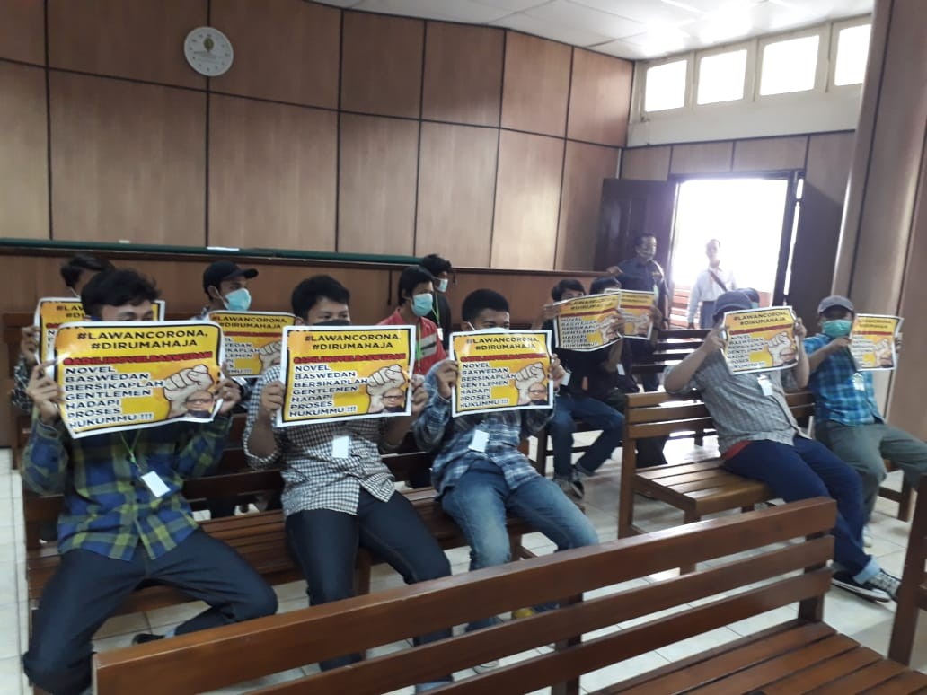 Datangi PN Jakut, Aktivis: Kami Acungi Jempol Jika Novel Tanggung Jawab atas Kasusnya