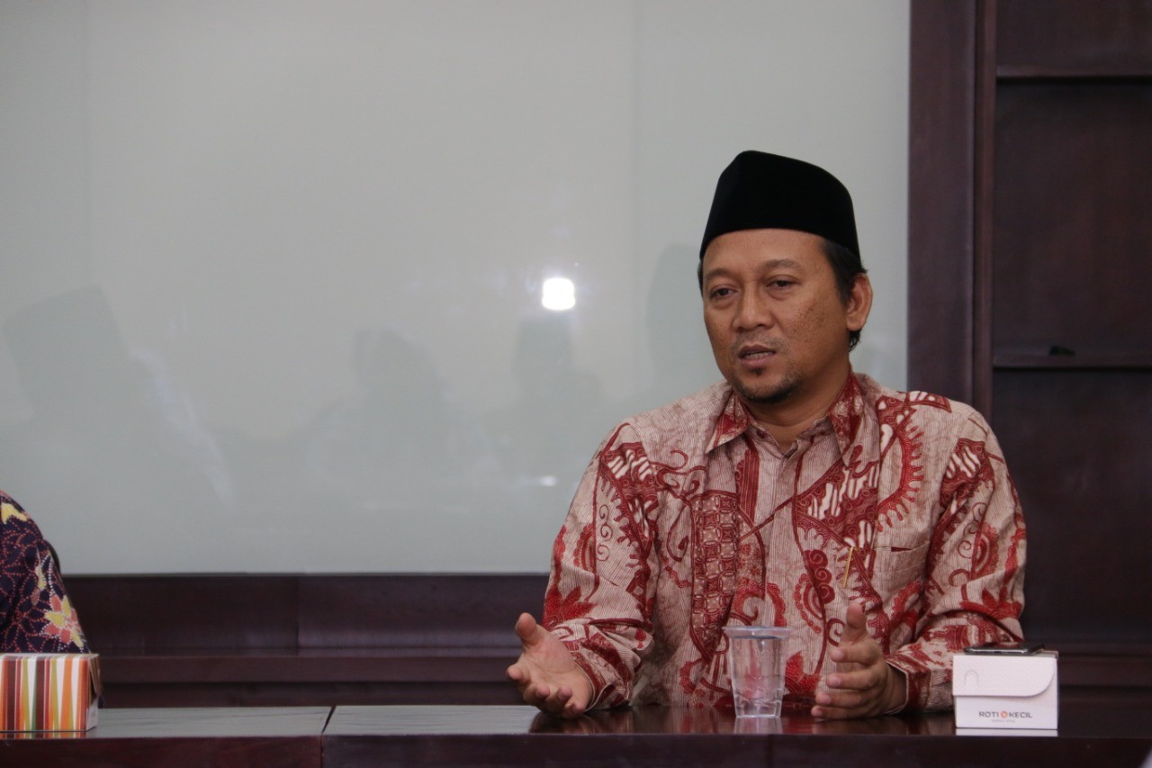 Gus Hilmy: Tidak Ada Alasan Menolak Jenazah Covid-19
