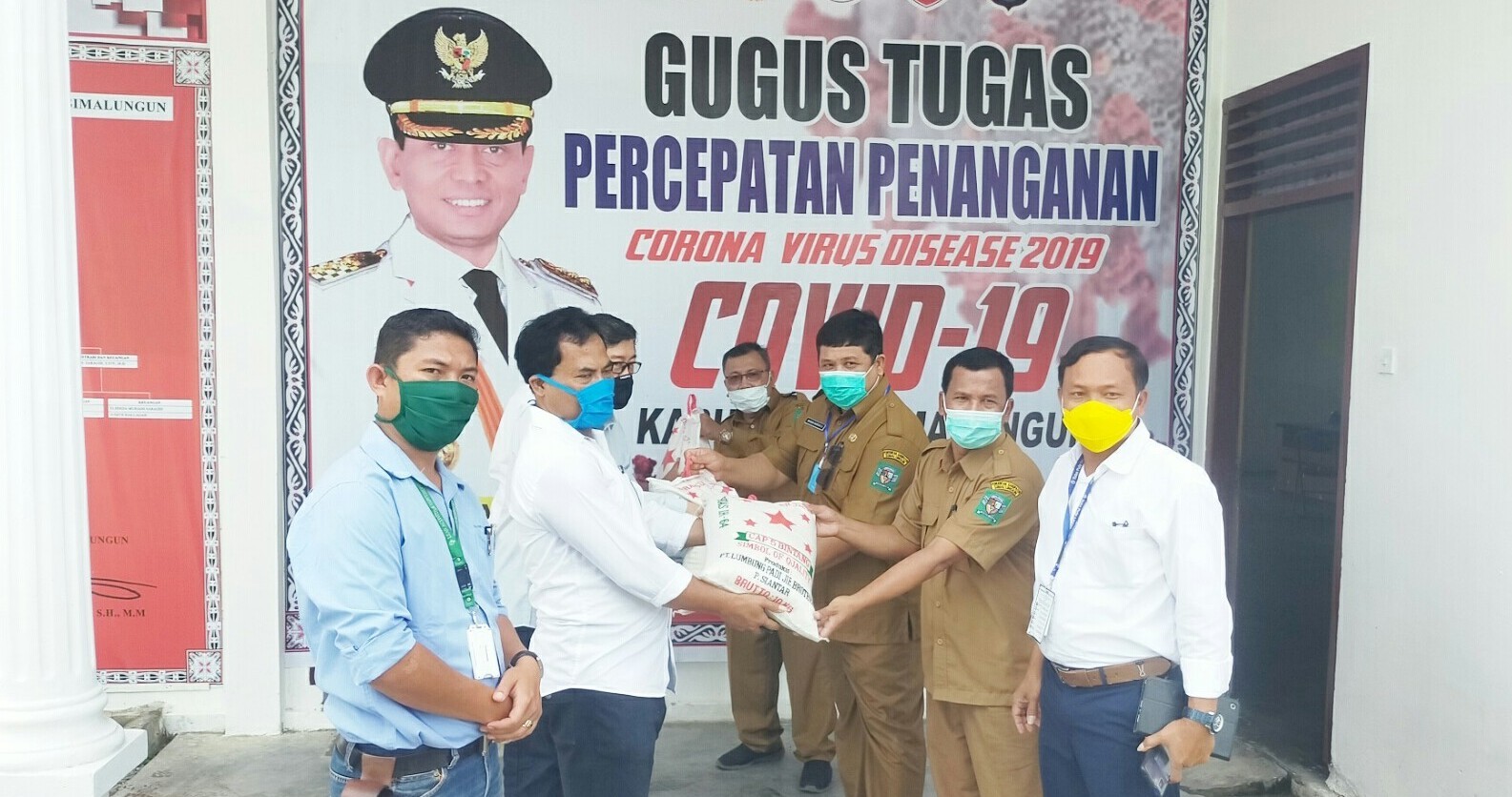PT TPL Tbk Berikan Bantuan 3 Ton Beras ke Pemkab Simalungun