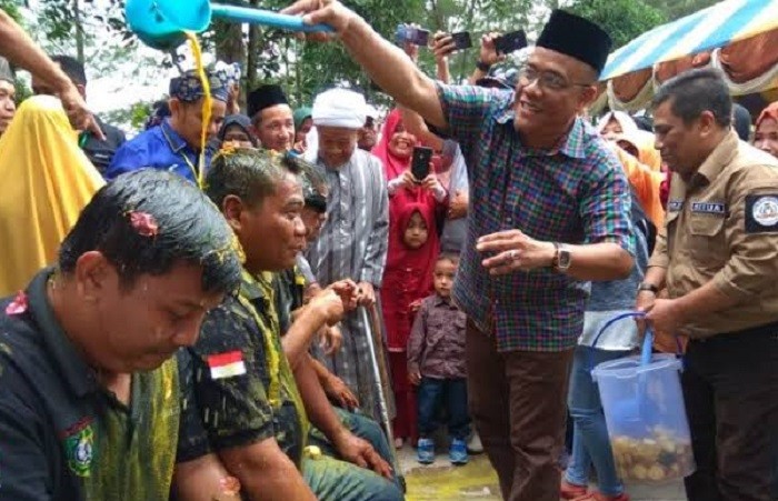 Masyarakat Minangkabau Sucikan Diri Lewat Balimau
