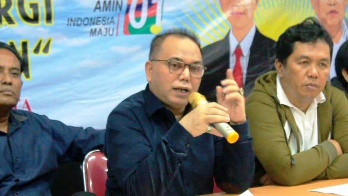 Ahok  Dan Erick Thohir Diduga Tak Berdaya Diganyang Mafia Migas