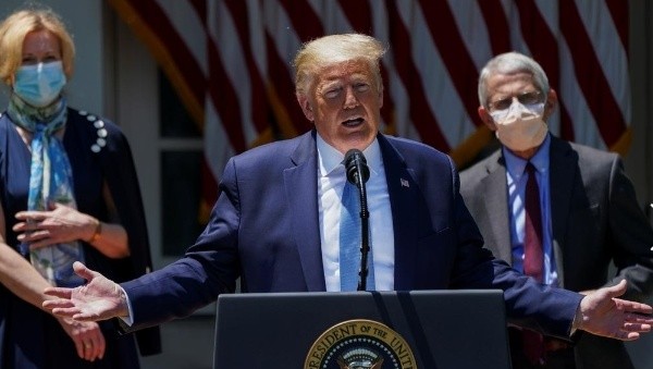 Trump Targetkan Vaksin Corona Diproduksi Sebelum Akhir Tahun