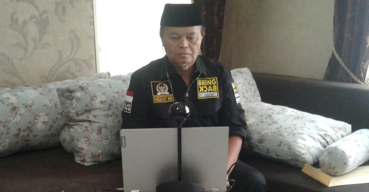 Dukung Fatwa MUI, HNW Sesalkan Generalisasi Larangan Salat Idul Fitri
