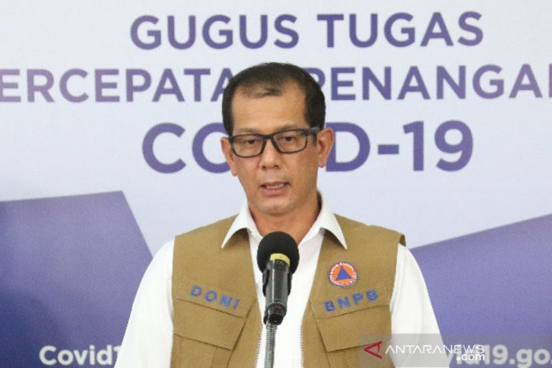 Sebelum Bepergian, Warga Wajib Ikuti Test COVID-19