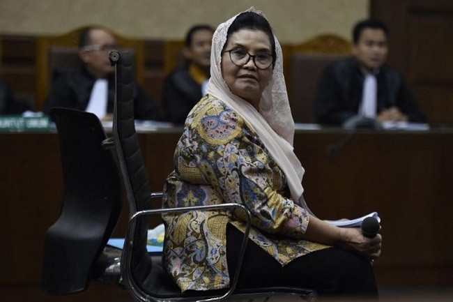 Kembali Dipenjara, Andi Arief: Ibu Siti Fadilah Bukan Koruptor Dan Penjahat Besar!