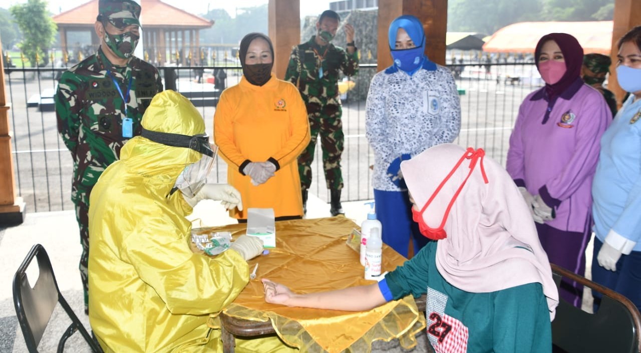 Antisipasi Corona, Rapid Test Massal di Lapangan Kodam Brawijaya