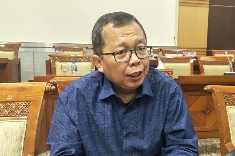 Tahan Ruslan Buton, MPR Ingatkan Polri Hati-hati
